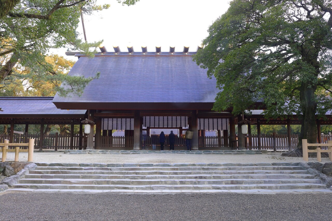 熱田神宮の拝殿